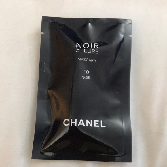 CHANEL Makeup Final Price Chanel Noir Allure Mascara In Noir Sample